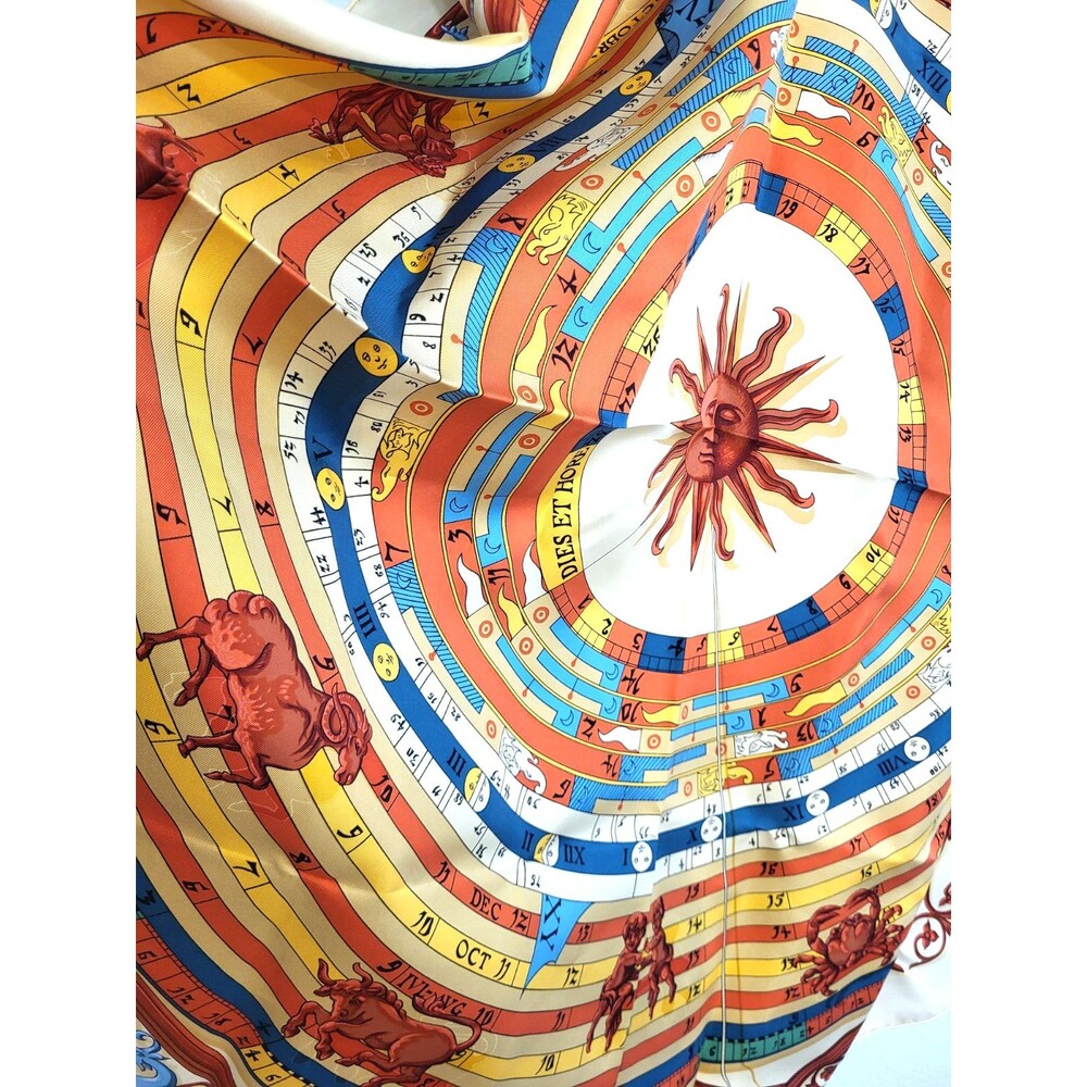 RARE VINTAGE HERMES Silk Scarf "Dies et Hore" Astrologie Classic Care' 90 Mint - Picture 14 of 16